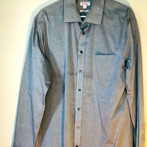 Men’s button down long sleeve gray/sliver shirt